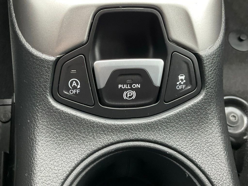 Used 2018 Jeep Compass Latitude image 14