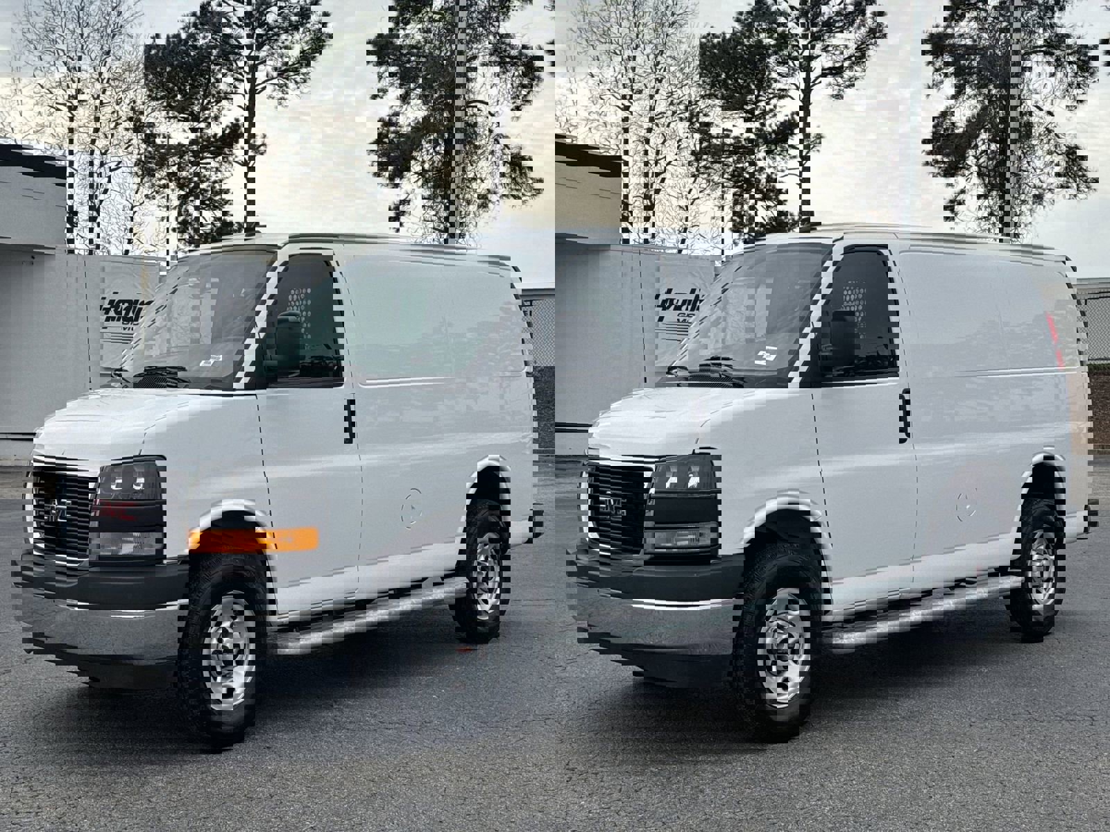 Used 2024 GMC Savana 2500 w/ Driver Convenience Package image 5