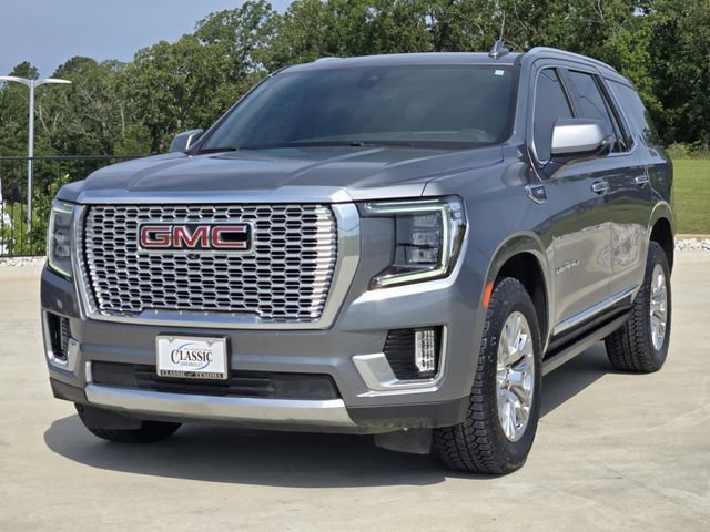 Used 2021 GMC Yukon Denali w/ Advanced Technology Package RWD image 4