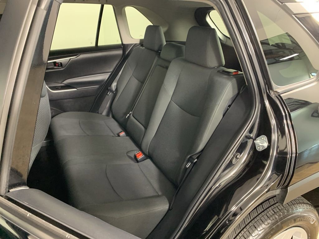 Used 2024 Toyota RAV4 LE image 28
