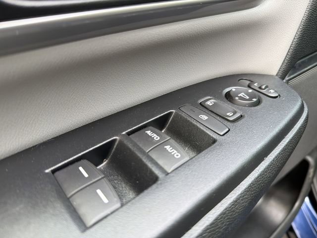 Used 2018 Honda CR-V Touring image 13