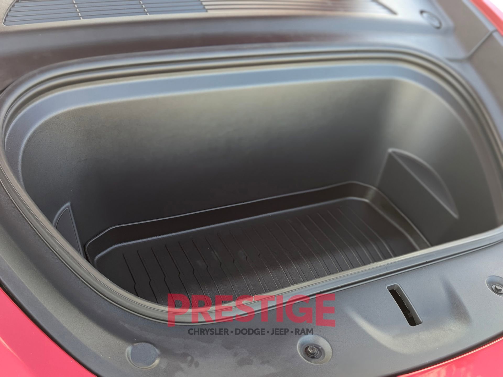 Used 2021 Tesla Model Y Long Range AWD/4WD image 5