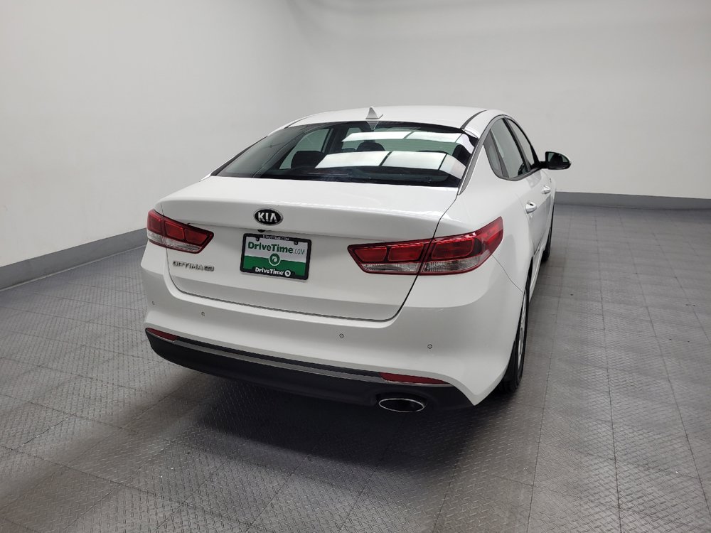 Used 2018 Kia Optima LX FWD image 7