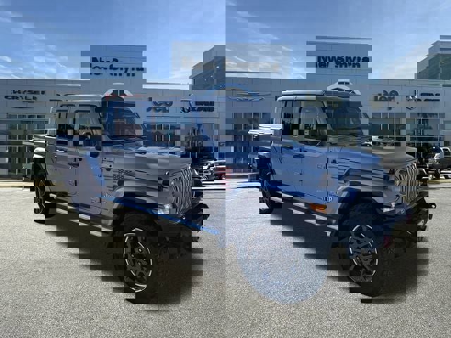 Used 2020 Jeep Gladiator Overland w/ Safety Group image 1