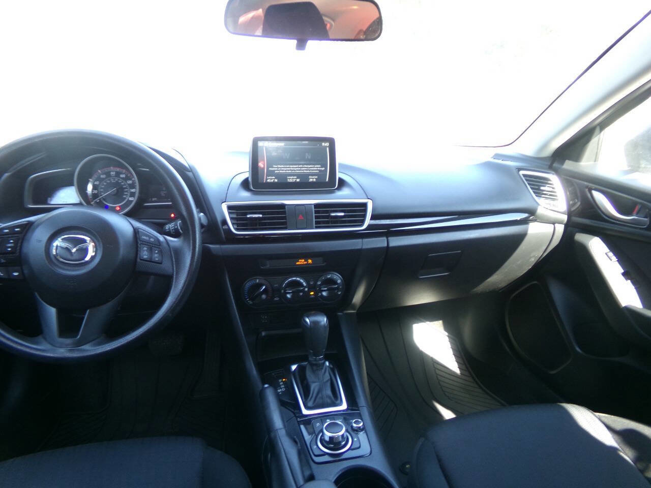 Used 2016 MAZDA MAZDA3 i Sport FWD image 9