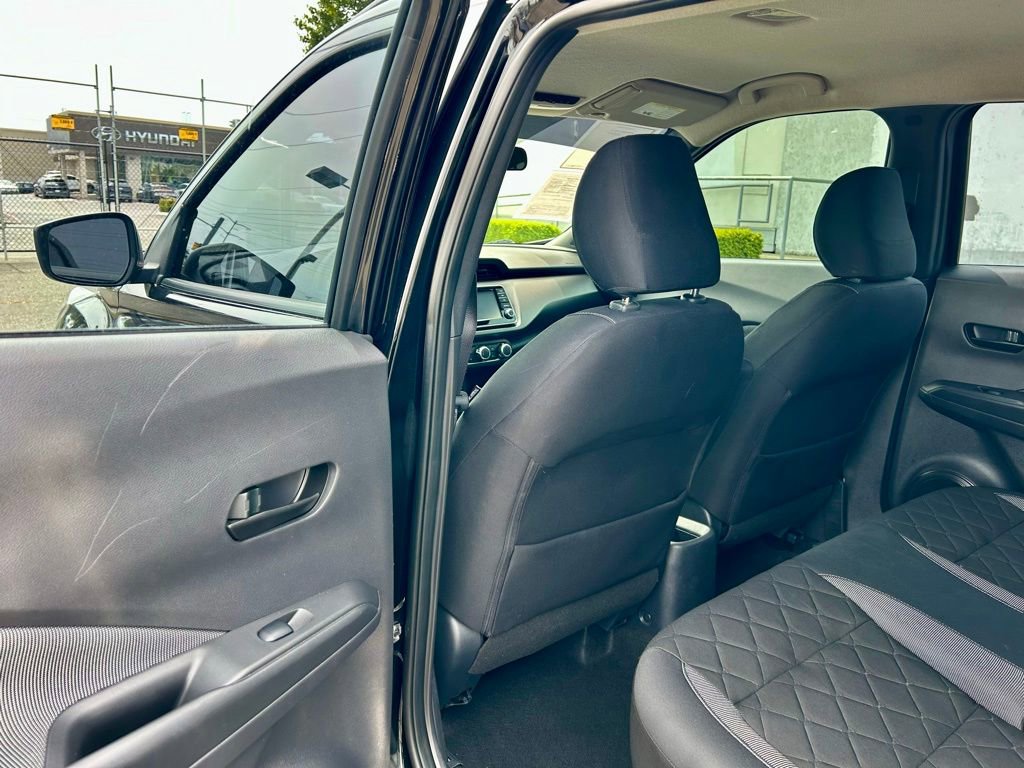 Used 2018 Nissan Kicks S FWD image 11