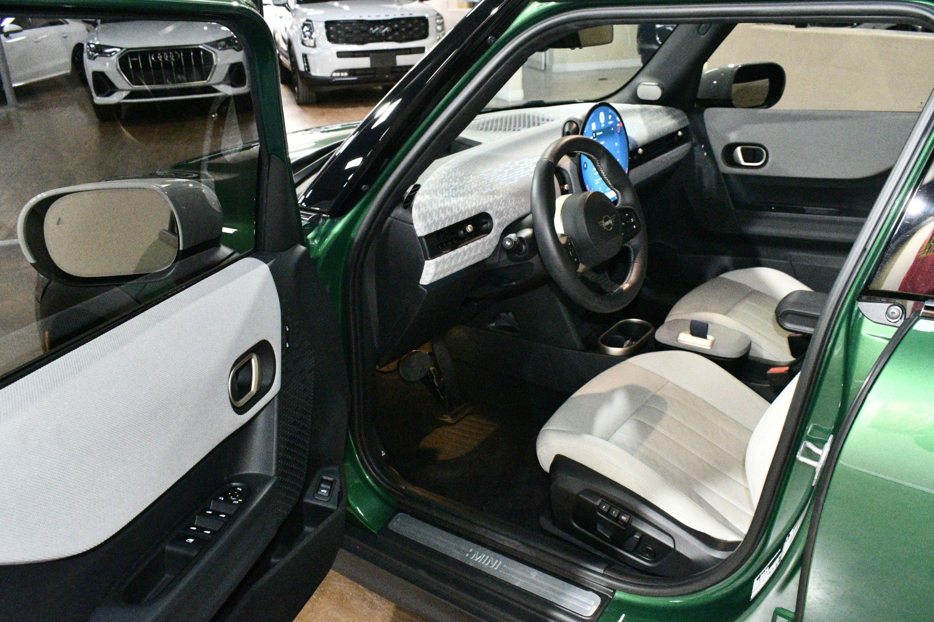 Used 2025 MINI Cooper S image 45