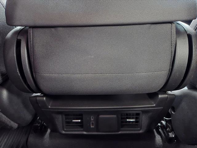 Used 2023 GMC Sierra 1500 Elevation image 16