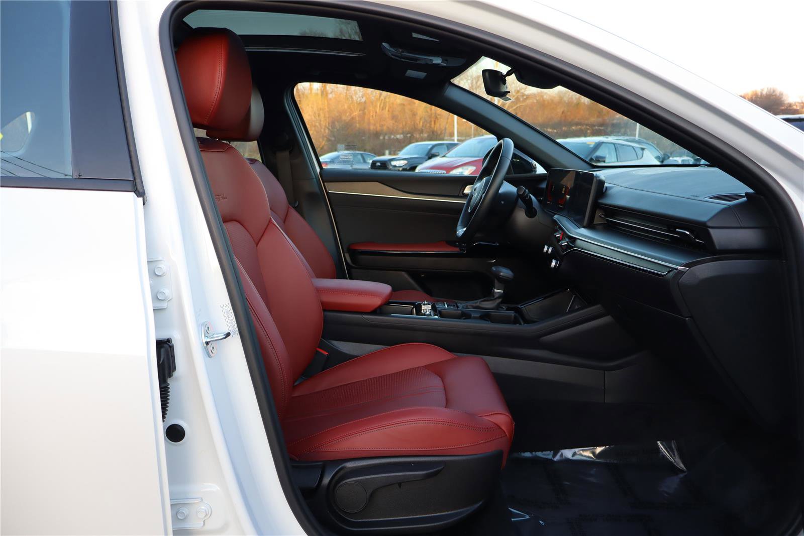 Used 2025 Kia K5 GT-Line w/ GT-Line Premium Package image 26