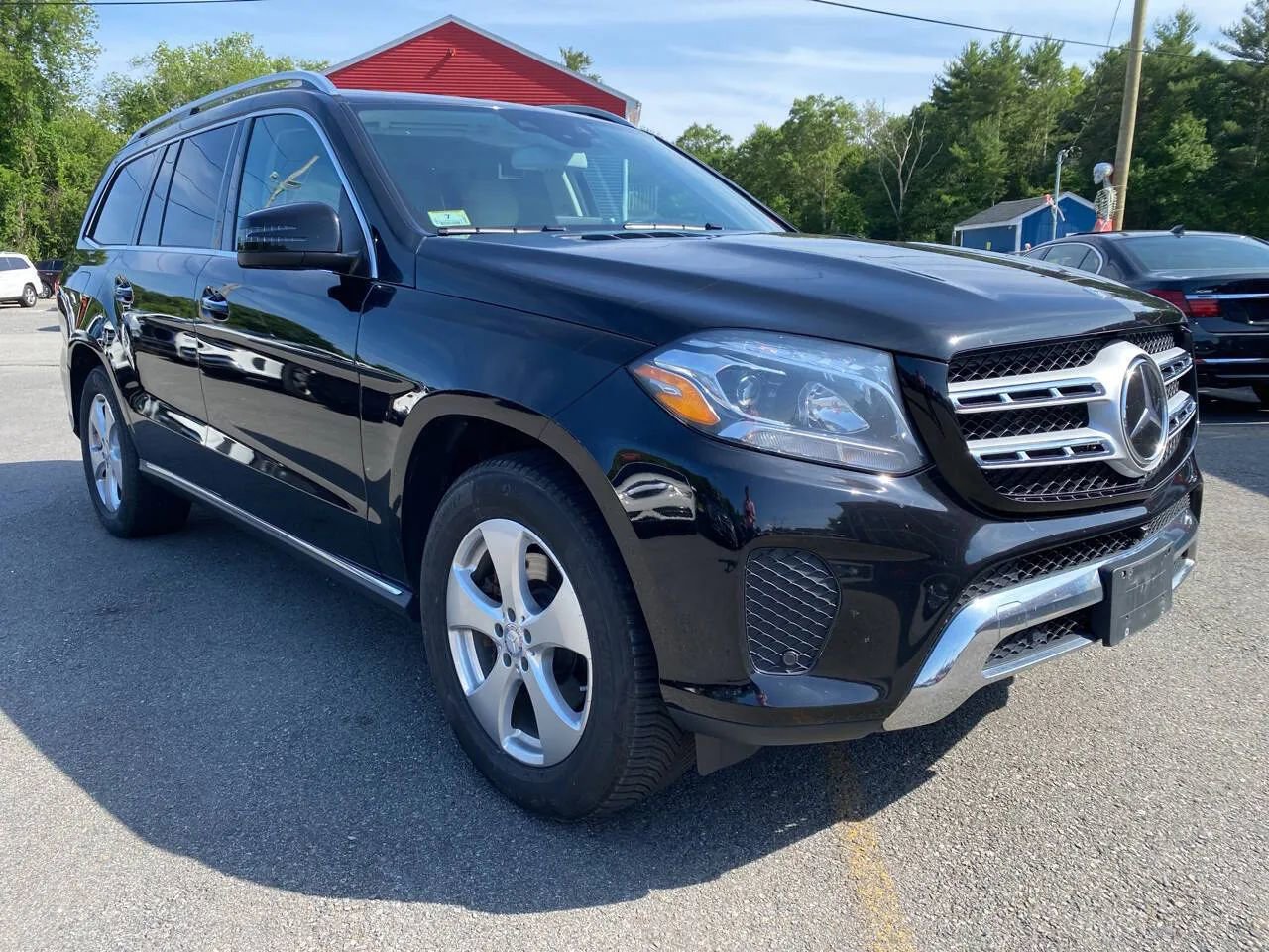Used 2017 Mercedes-Benz GLS 450 GLS 450 Sport Utility 4D image 4