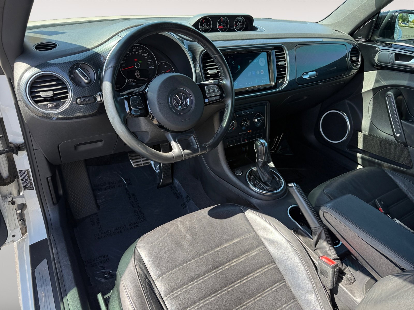 Used 2012 Volkswagen Beetle Turbo FWD image 15