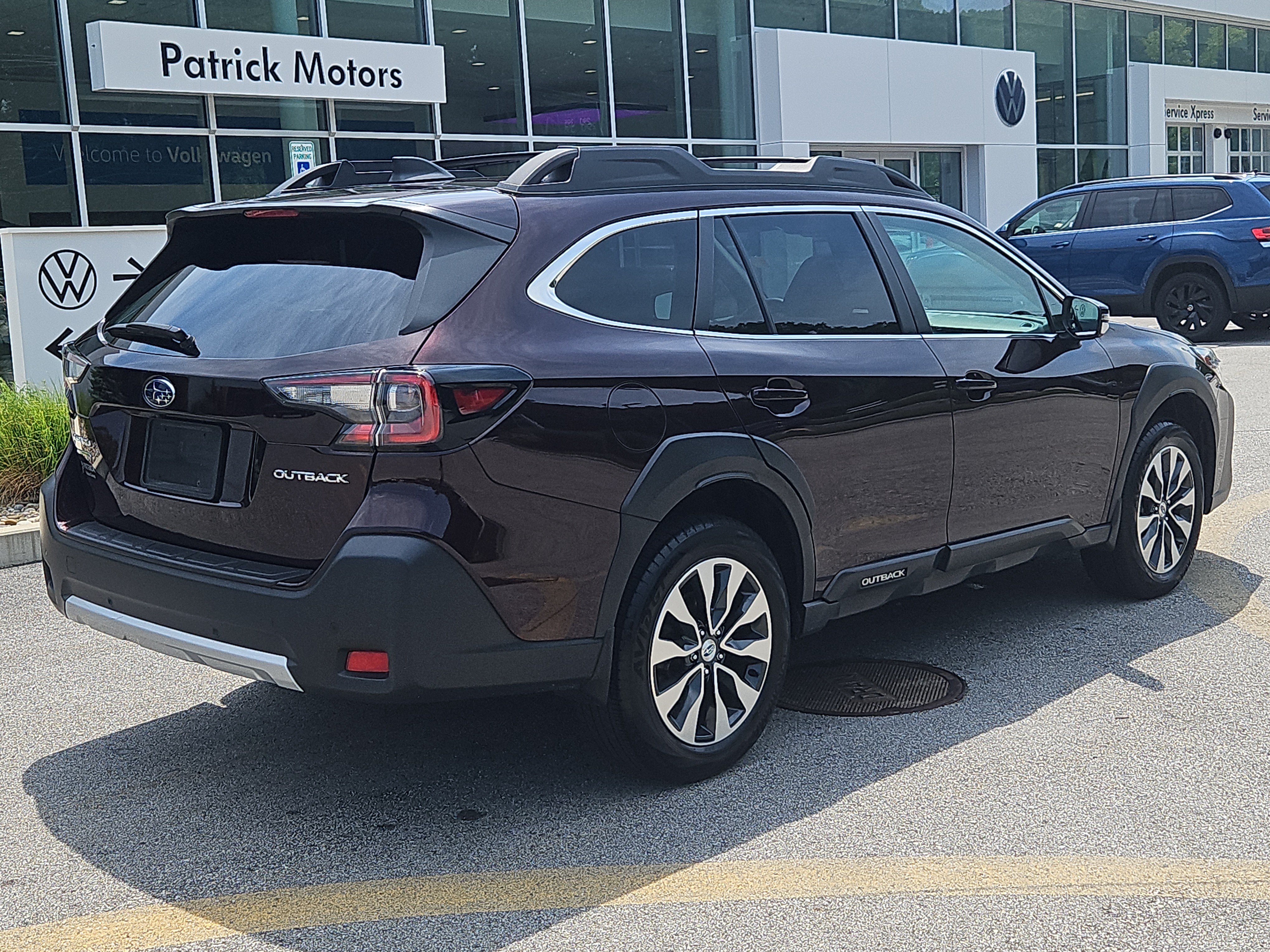 Used 2024 Subaru Outback Limited AWD/4WD image 2