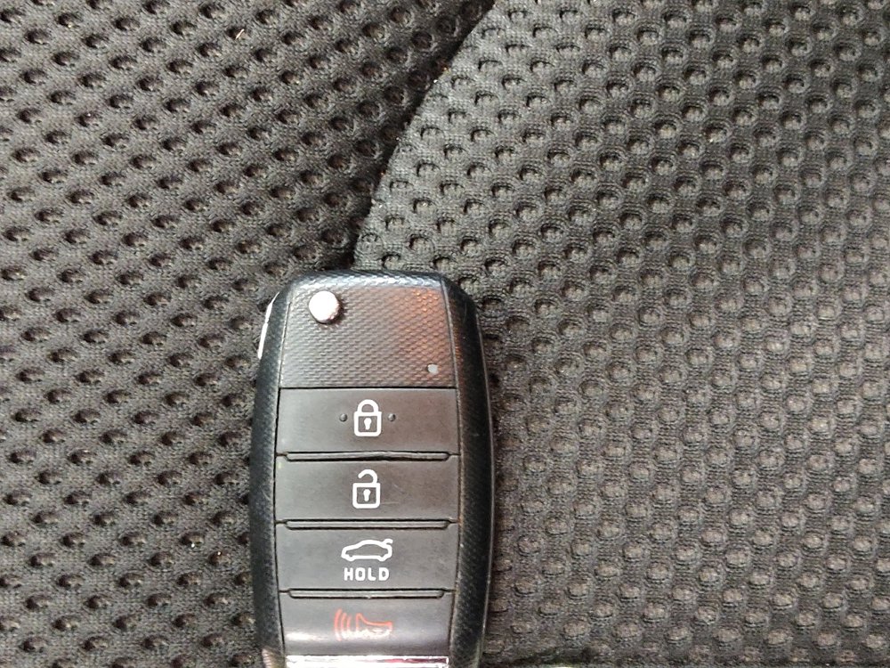 Used 2020 Kia Optima LX FWD image 32