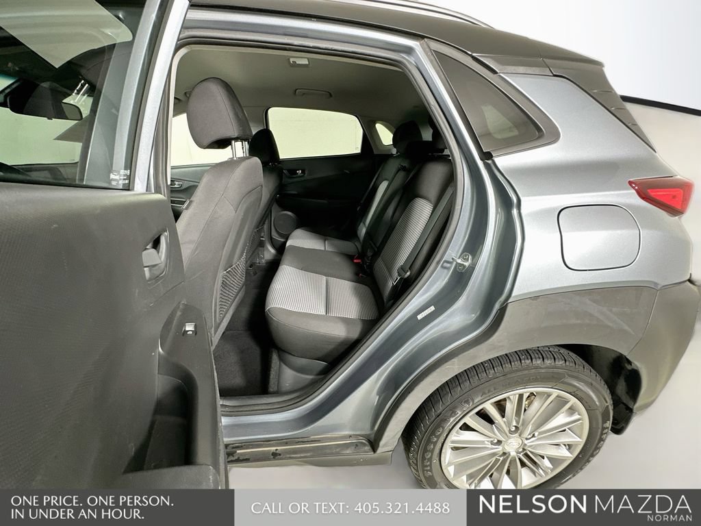 Used 2020 Hyundai Kona SEL w/ Cargo Package FWD image 21