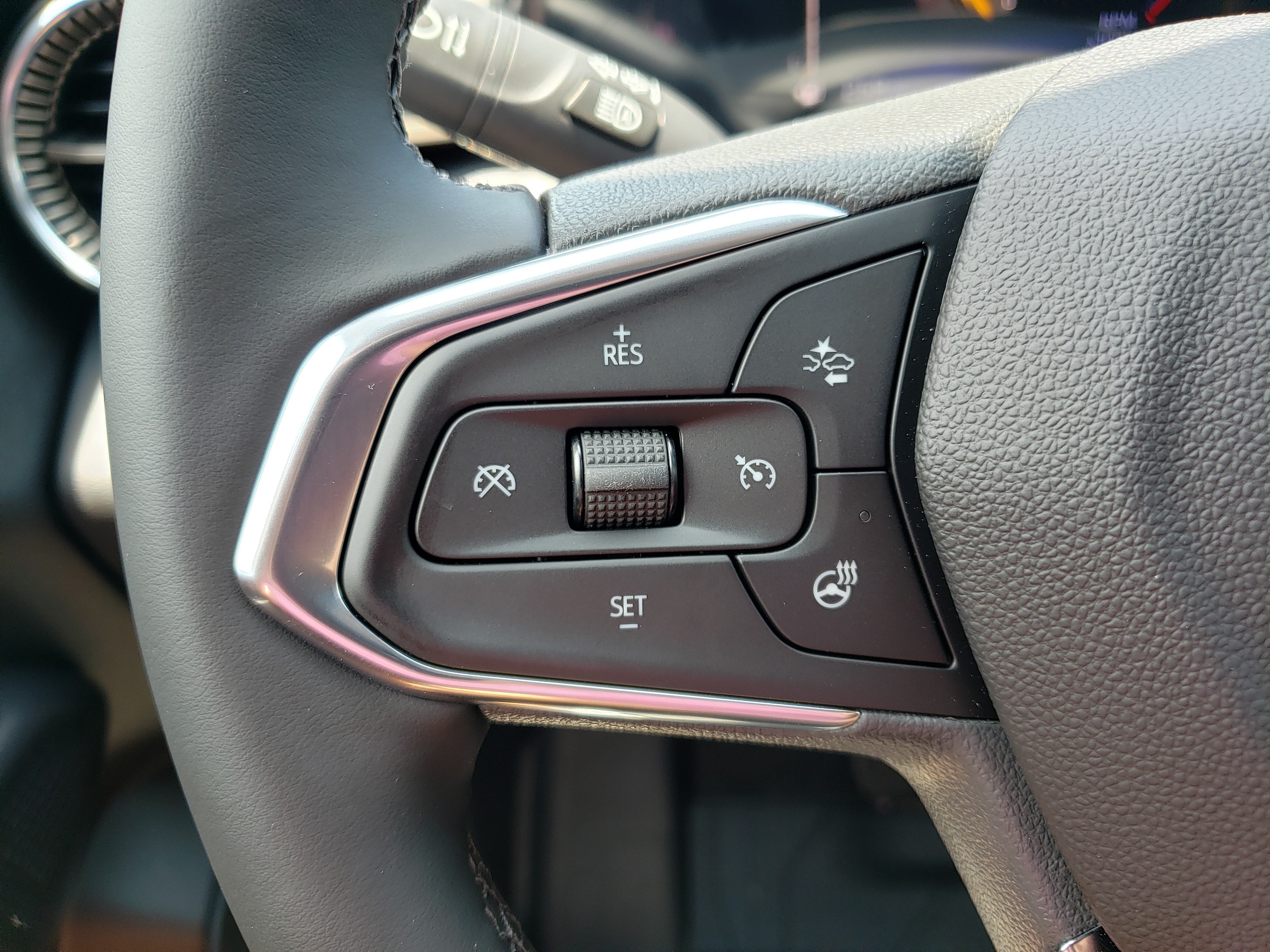 New 2026 Chevrolet Trax ACTIV w/ Driver Confidence Package FWD image 19