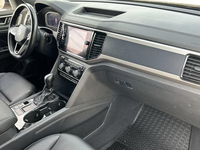 Used 2020 Volkswagen Atlas Cross Sport SEL FWD image 14