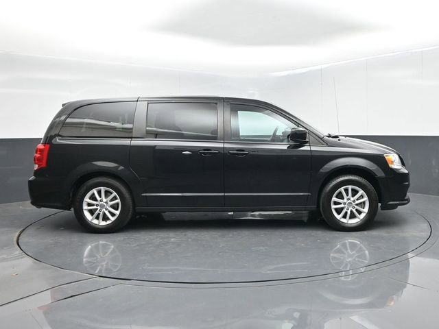Used 2020 Dodge Grand Caravan SE FWD image 9