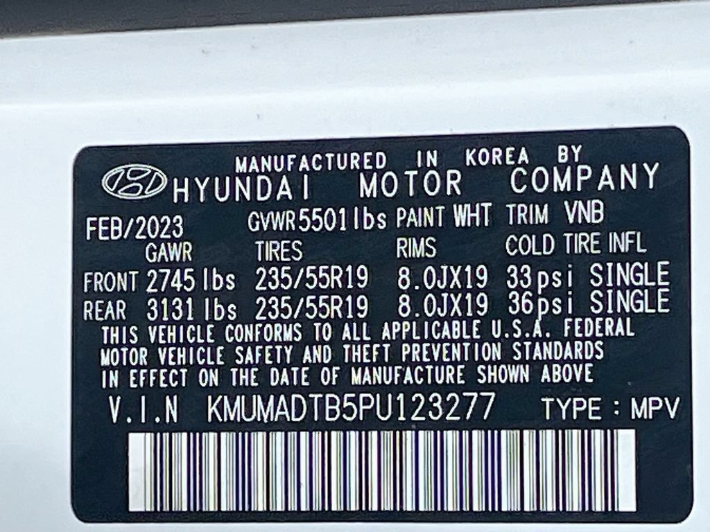 Used 2023 Genesis GV70 2.5T w/ Advanced Package AWD/4WD image 34