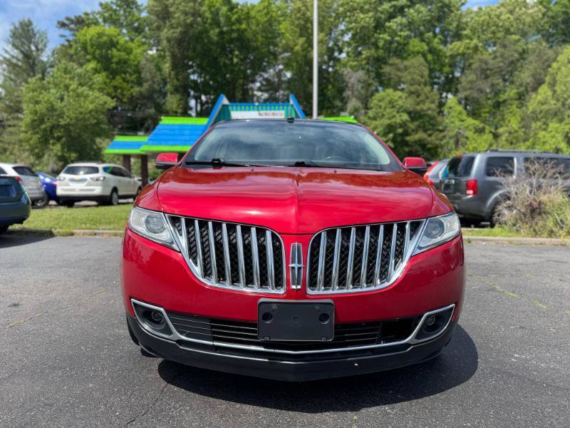 Used 2012 Lincoln MKX AWD image 2