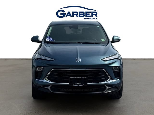 Used 2024 Buick Encore GX Preferred w/ Comfort Package FWD image 8