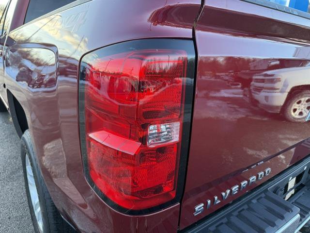 Used 2018 Chevrolet Silverado 1500 LT w/ All Star Edition image 26