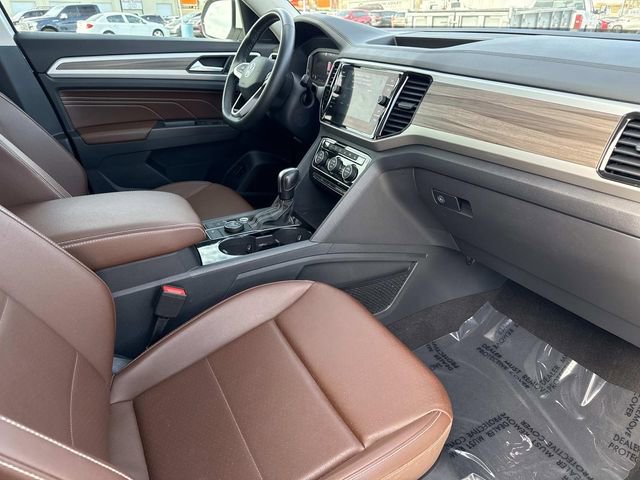 Used 2022 Volkswagen Atlas SEL image 17