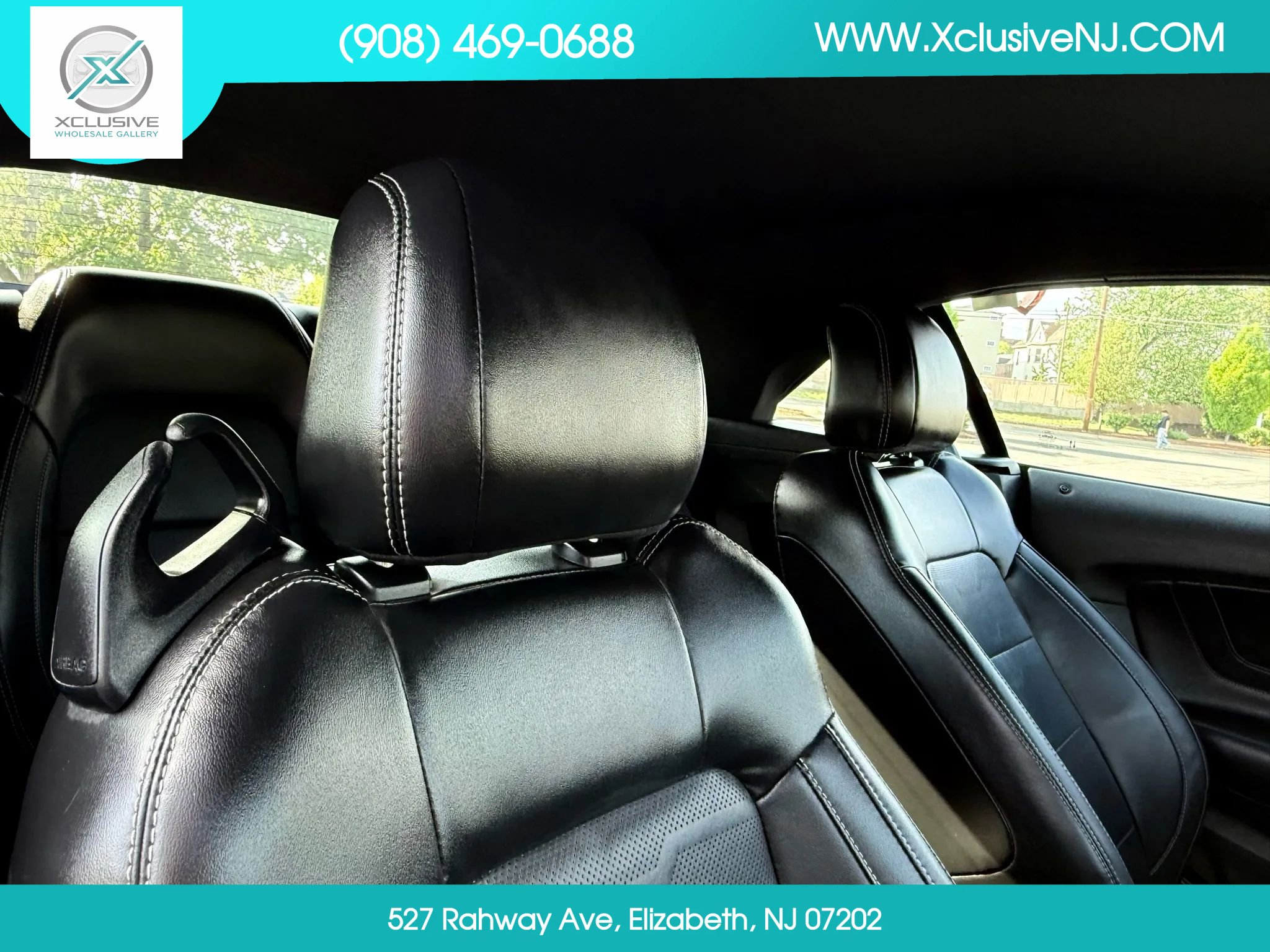 Used 2022 Ford Mustang Premium w/ Equipment Group 201A image 28