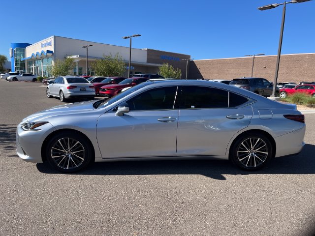 Used 2025 Lexus ES 350 w/ Premium Package FWD image 17