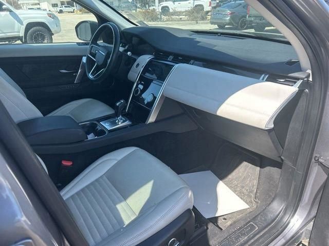 Used 2021 Land Rover Discovery Sport SE image 24