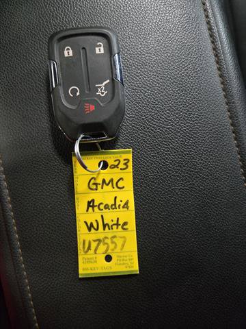 Certified 2023 GMC Acadia AT4 w/ Technology Package AWD/4WD image 26
