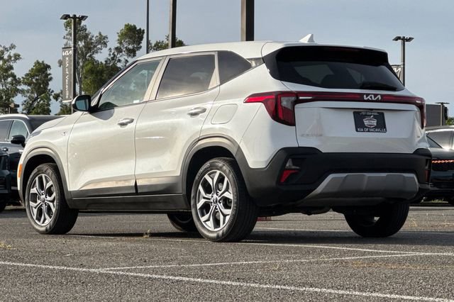 Certified 2024 Kia Seltos LX image 8