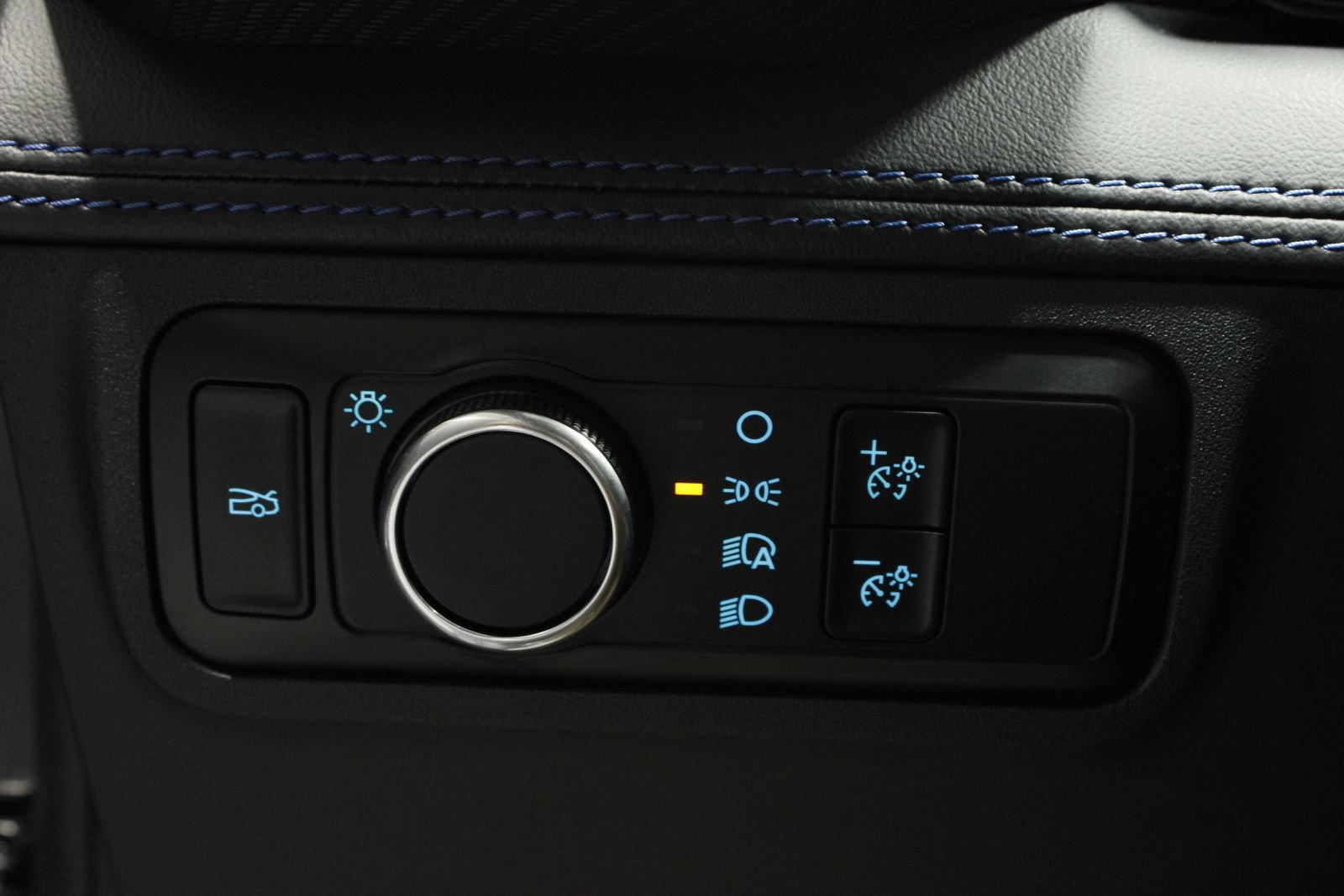 Used 2024 Ford Mustang Dark Horse RWD image 31