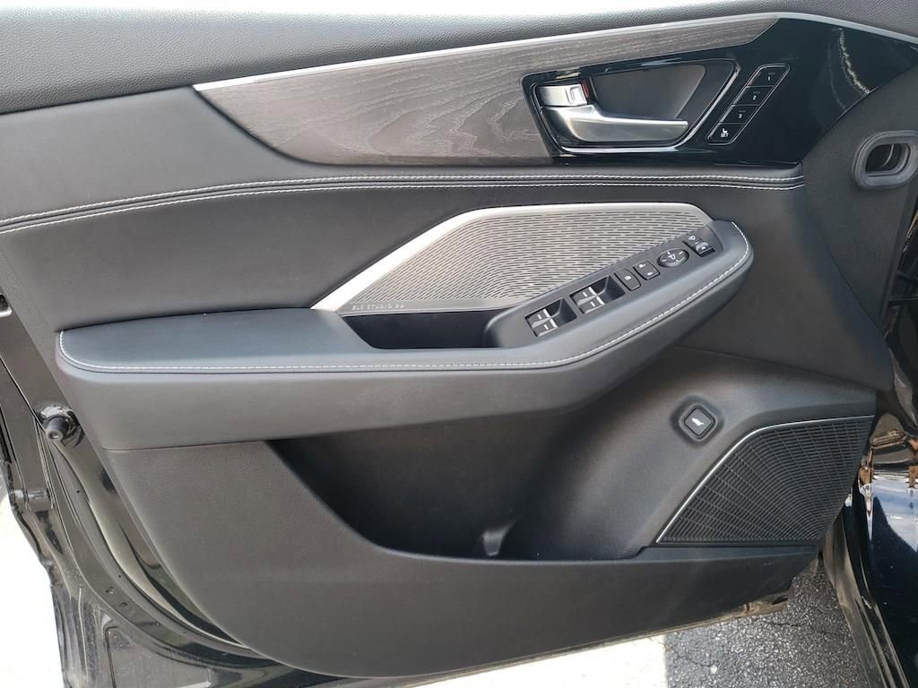 Certified 2023 Acura MDX SH-AWD w/ Advance Package image 19