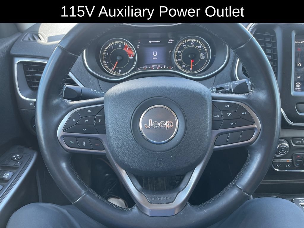 Used 2021 Jeep Cherokee Latitude Lux w/ Comfort/Convenience Group AWD/4WD image 16