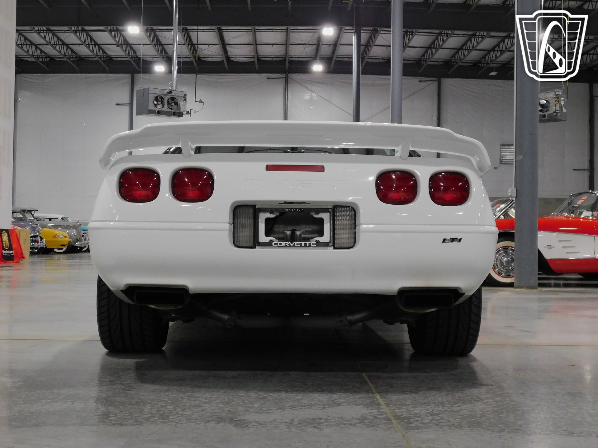 Used 1992 Chevrolet Corvette Coupe RWD image 23