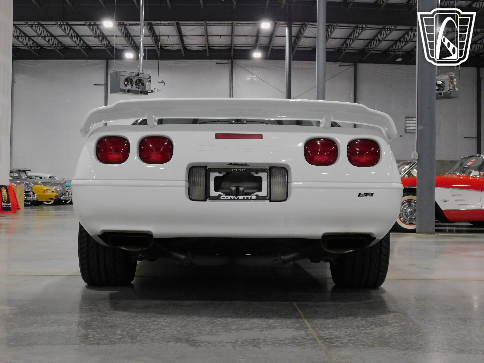 Used 1992 Chevrolet Corvette Coupe RWD image 23