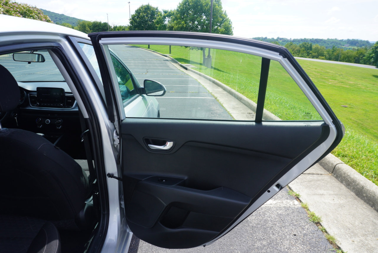 Used 2023 Kia Rio LX image 18