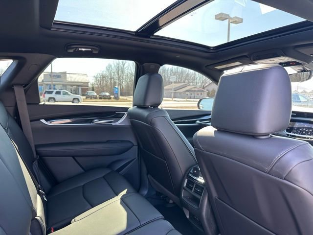 Used 2026 Cadillac XT5 Premium Luxury w/ Driver Assist Package AWD/4WD image 13
