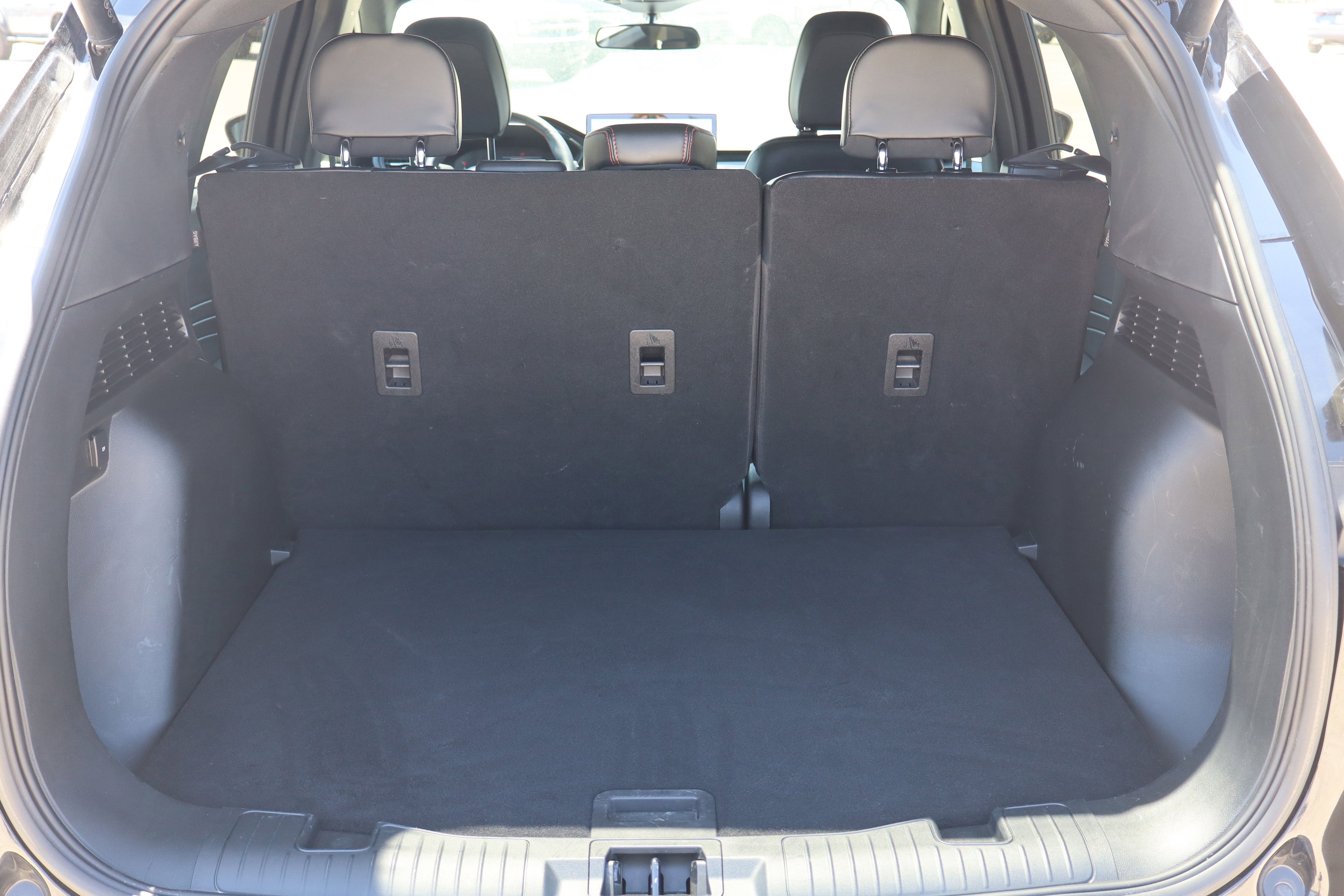 Used 2024 Ford Escape ST-Line w/ Tech Pack #1 AWD/4WD image 25