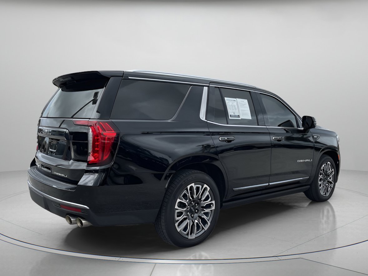 Used 2023 GMC Yukon Denali Ultimate w/ LPO, Floor Liner Package image 3