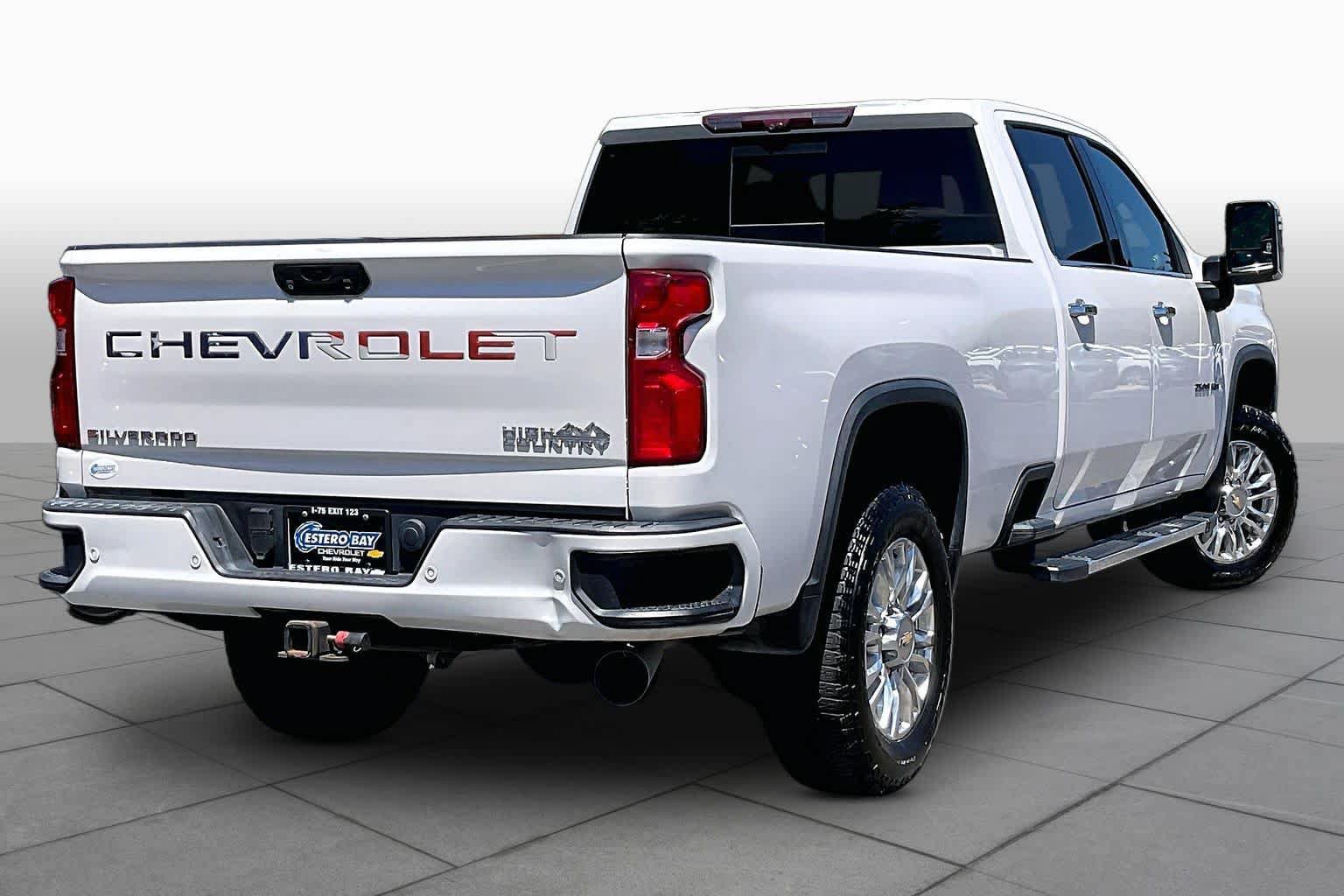 Used 2023 Chevrolet Silverado 2500 High Country w/ Z71 Off-Road Package AWD/4WD image 24
