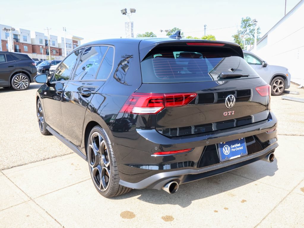Certified 2025 Volkswagen GTI Autobahn FWD image 3