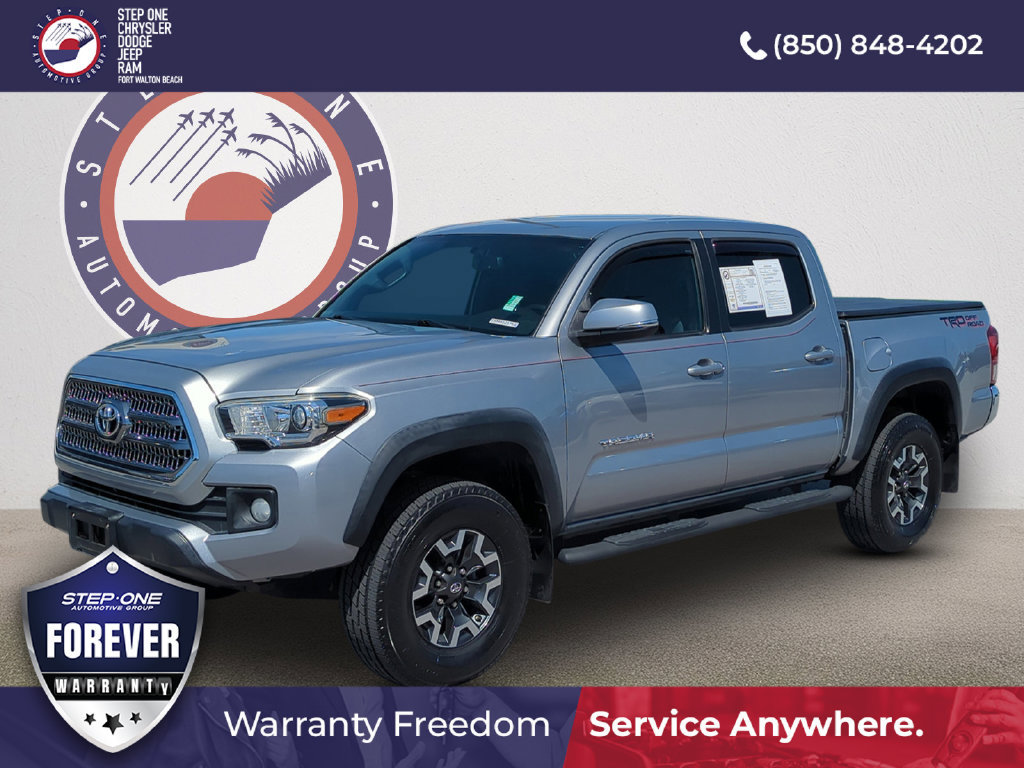 Used 2017 Toyota Tacoma TRD Off-Road w/ Tow Package RWD image 2