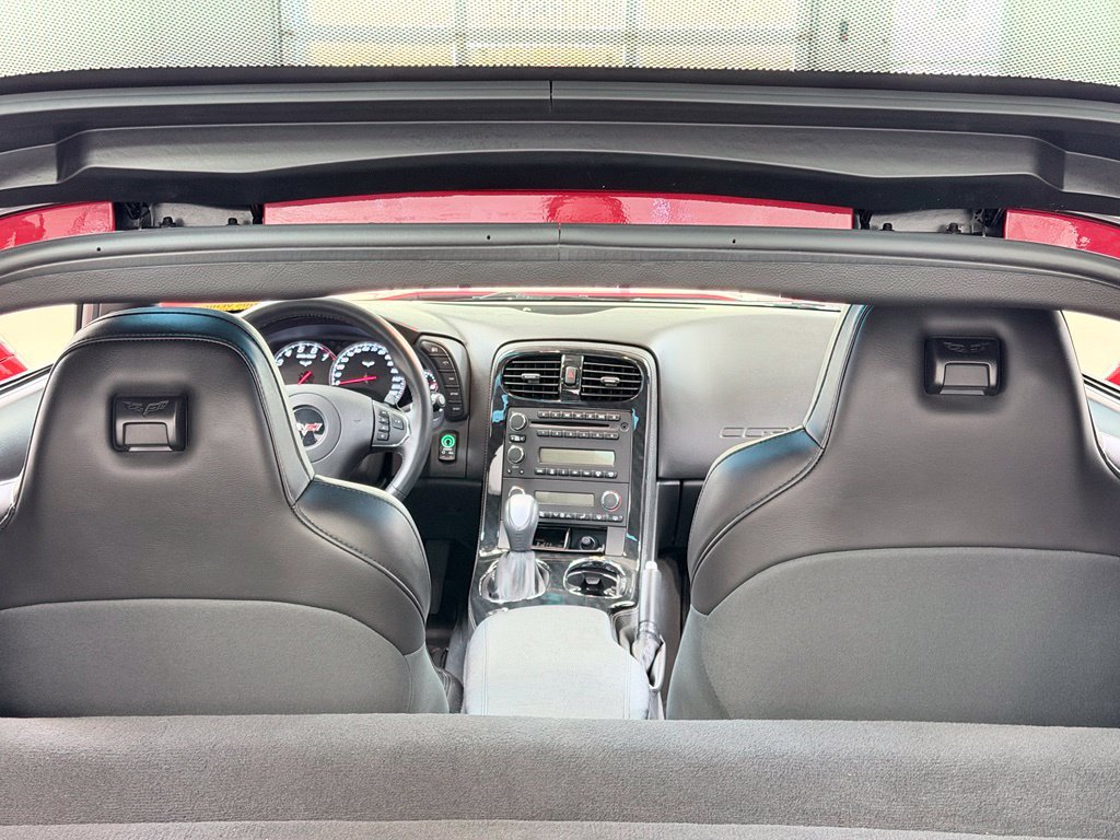 Used 2012 Chevrolet Corvette Coupe RWD image 18