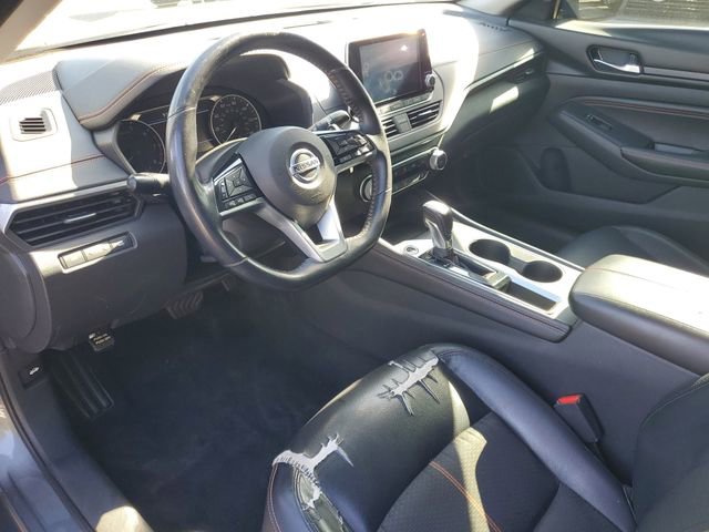 Used 2020 Nissan Altima 2.5 SR w/ Premium Package FWD image 17