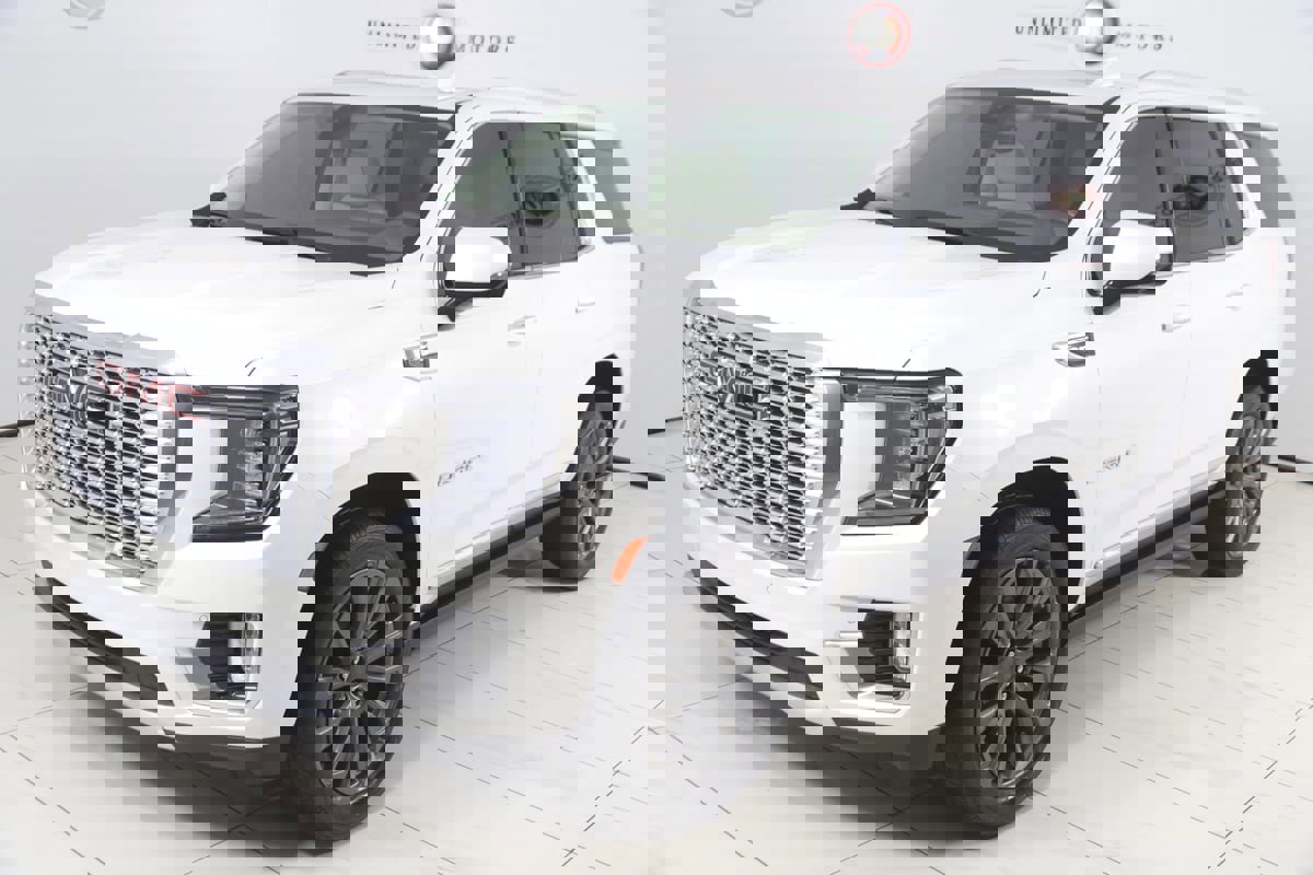 Used 2022 GMC Yukon Denali w/ Denali Premium Package image 23