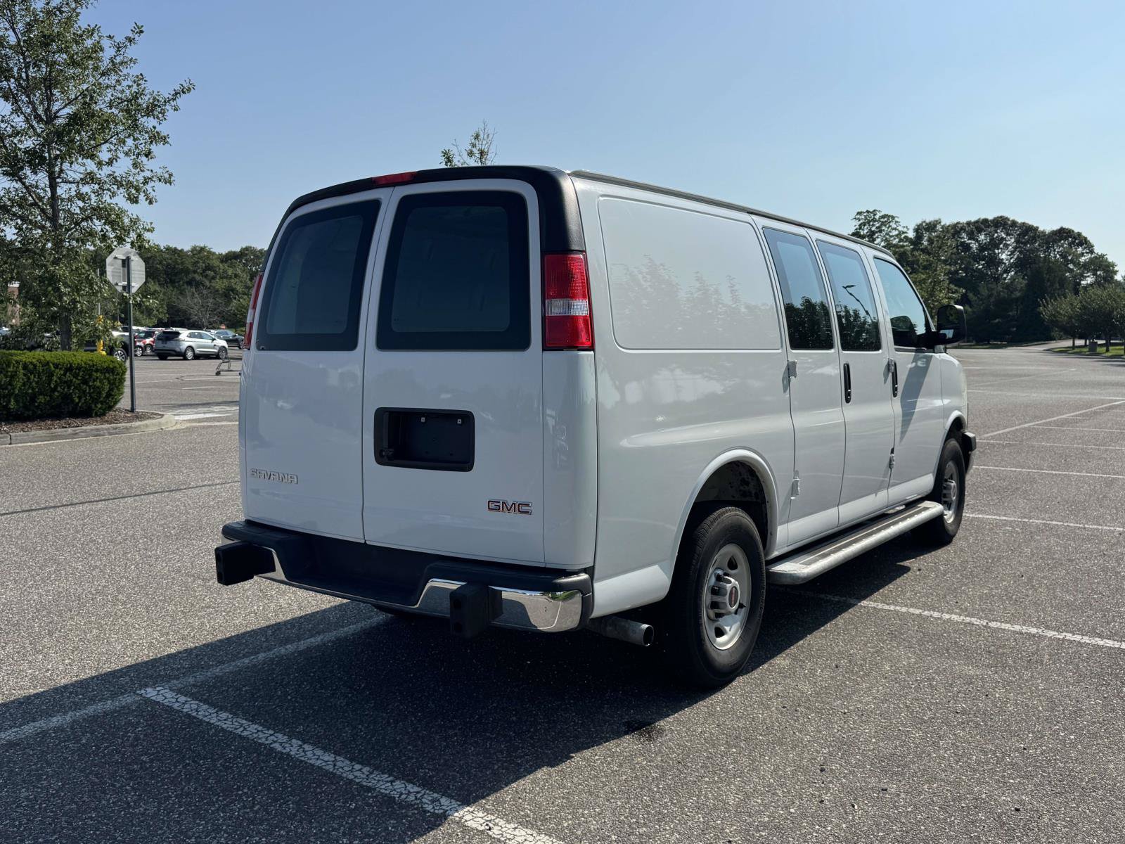 Used 2025 GMC Savana 2500 w/ Driver Convenience Package RWD image 6