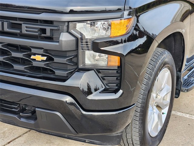 Used 2024 Chevrolet Silverado 1500 Custom image 9