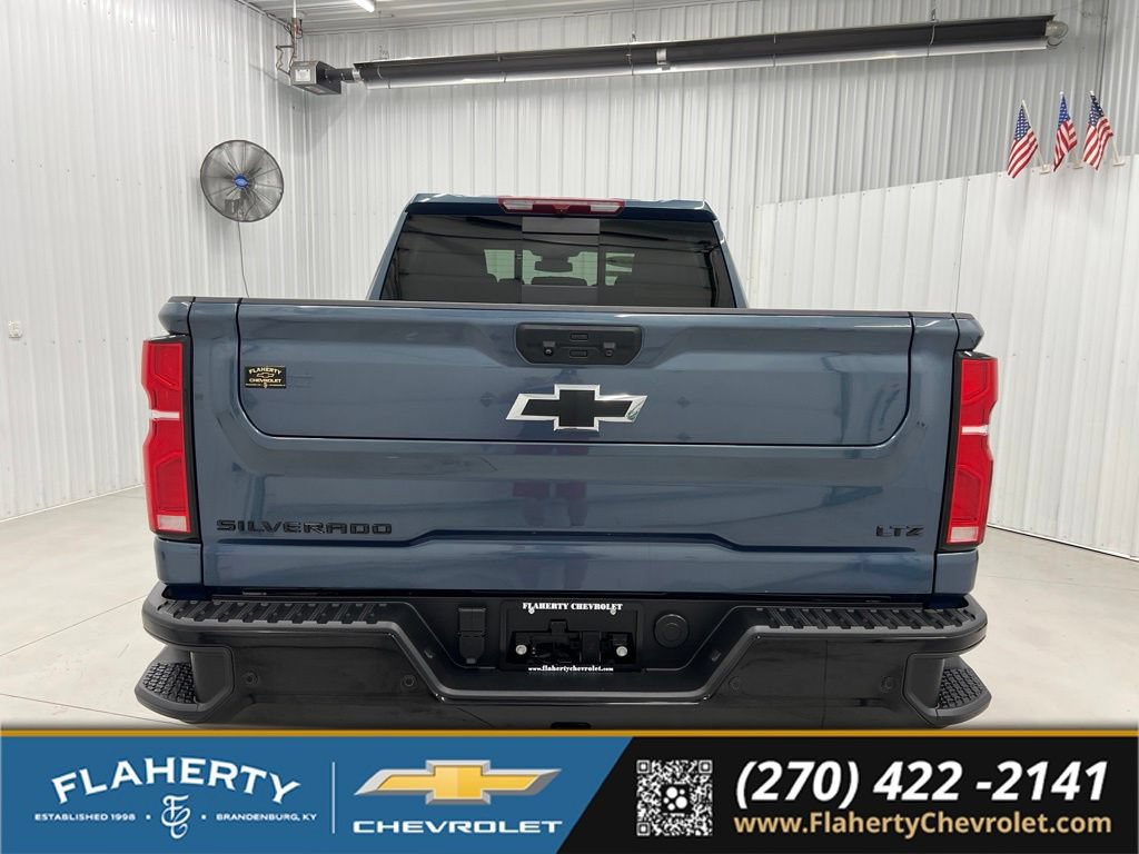 Used 2025 Chevrolet Silverado 2500 LTZ w/ Trail Boss Package AWD/4WD image 4