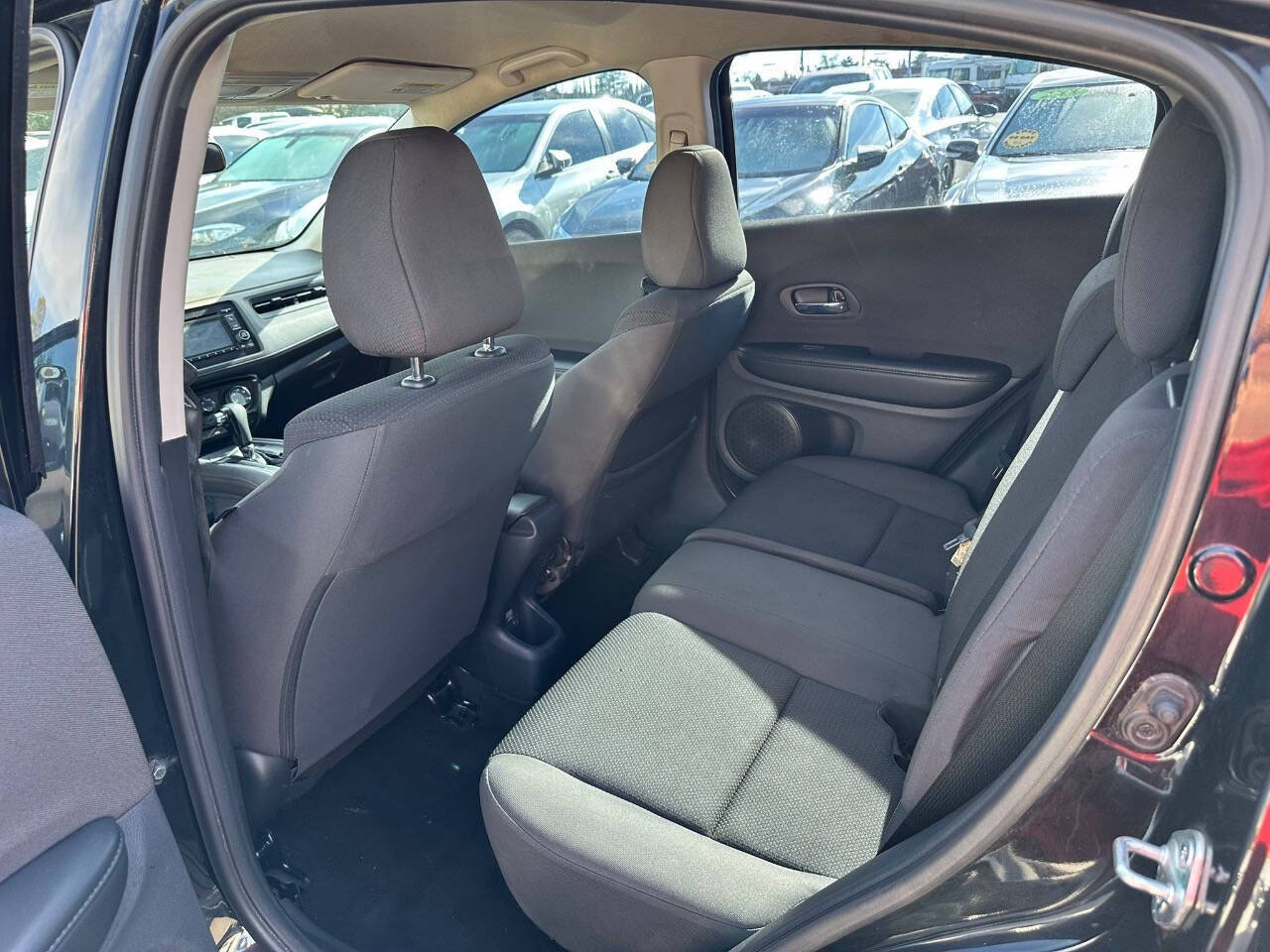 Used 2021 Honda HR-V LX image 13